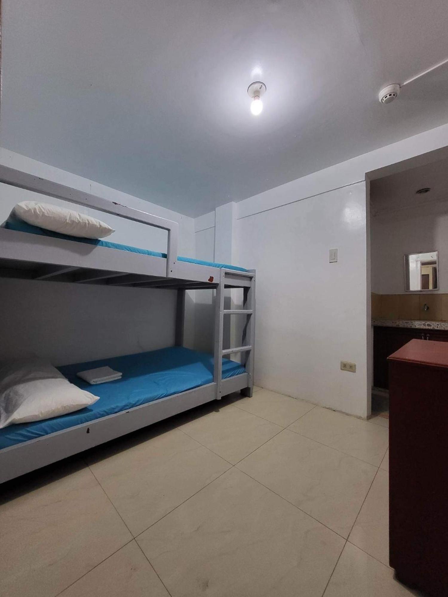 Wendy'S Apartelle Hotel Manoc-Manoc Ngoại thất bức ảnh